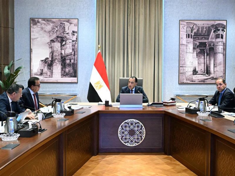رئيس مجلس الوزراء