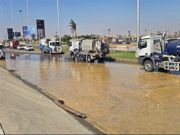 نتيجة لحدوث كسر مفاجئ.. انقطاع المياه عن بعض المناطق بمدينة 6 أكتوبر 