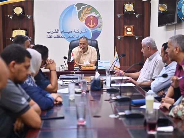 رئيس مياه القناة يتابع التحصيل والتعديات لتعزيز موارد الشركة وحماية مرافقها