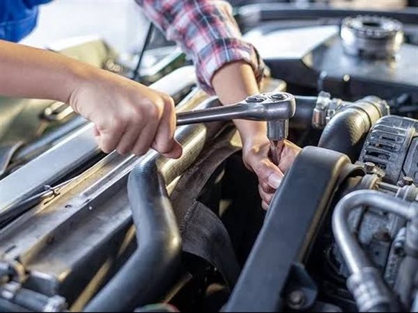 7 مكونات في السيارة تؤثر على استهلاك الوقود.. احذر إهمالها