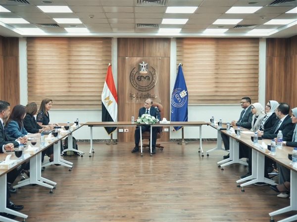 رئيس هيئة الدواء يبحث مع نوفارتس توطين الصناعات الحيوية وإتاحة العلاجات المبتكرة