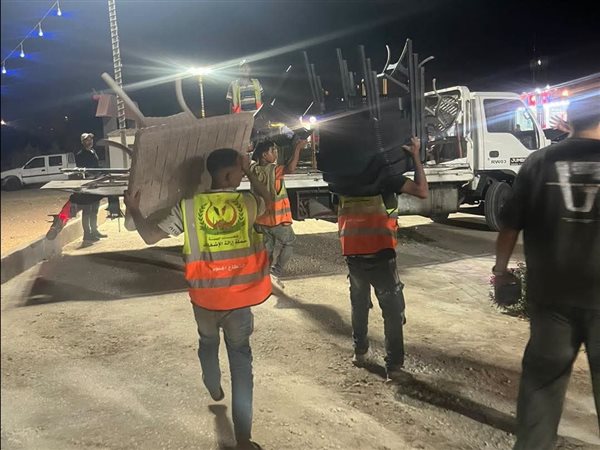 حملة مسائية مكثفة لرفع الإشغالات والتعديات بالحي الخامس في 6 أكتوبر