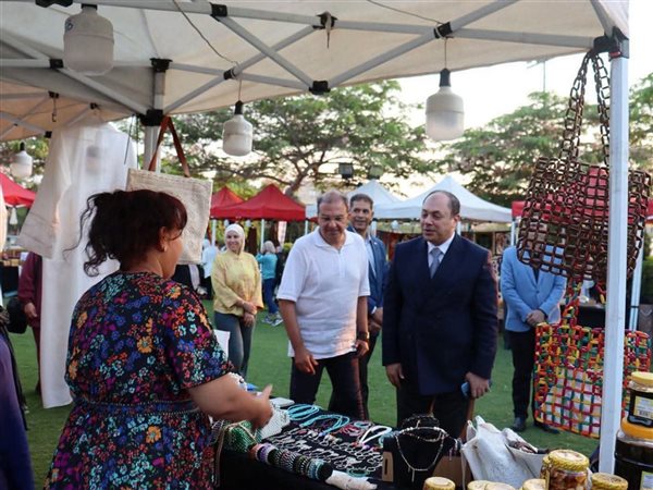 بازار صعيد مصر يفتح أسواق القاهرة أمام منتجات أبناء الصعيد