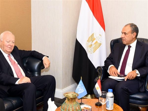 وزير الخارجية يلتقي وكيل سكرتير عام الأمم المتحدة والممثل السامي لتحالف الحضارات