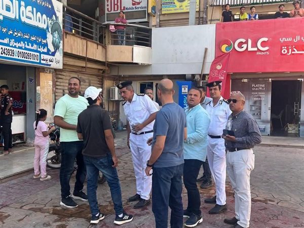 جهاز الشيخ زايد يواصل حملاته لرفع الإشغالات ومراجعة تراخيص المحال