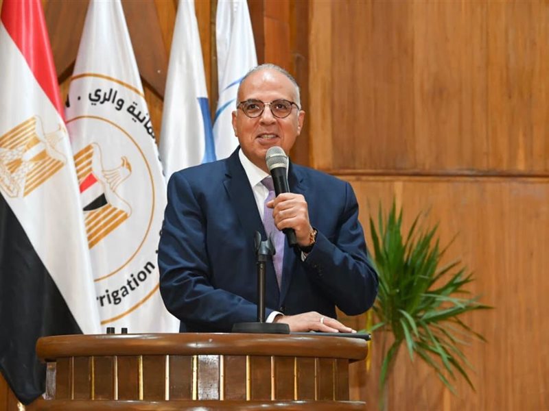 وزير الري 