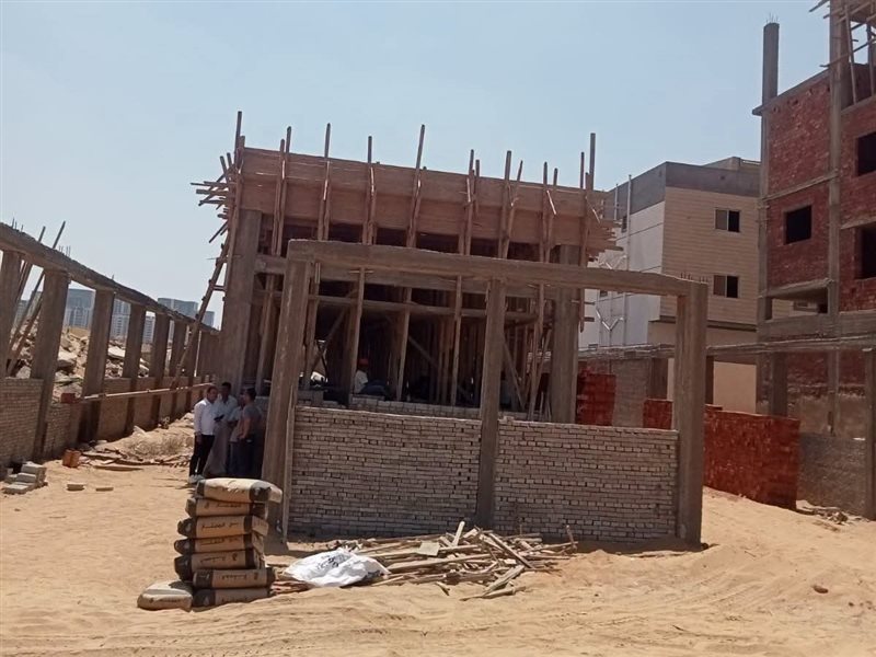 بدء توصيل شبكات الكهرباء