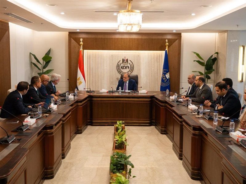 اجتماع رئيس هيئة