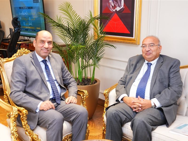 وزير العمل