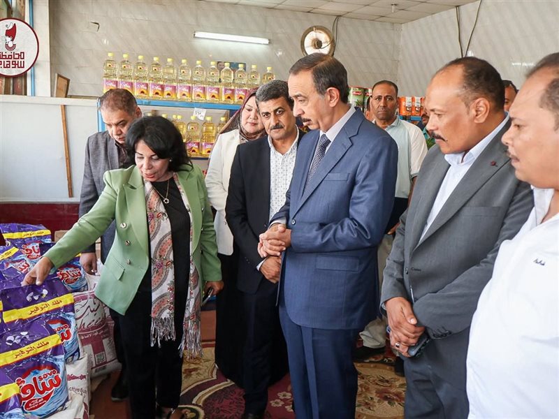 محافظ سوهاج خلال