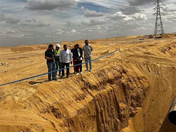 أكتوبر الجديدة تبدأ تنفيذ 180 كم شبكات مرافق وطرق بمناطق التقنين