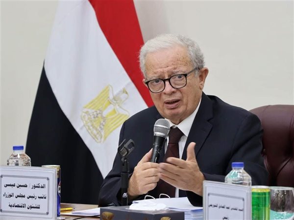 إعادة هيكلة المؤسسات الصحفية القومية.. تفاصيل اجتماع حسين عيسى مع قيادات الأهرام