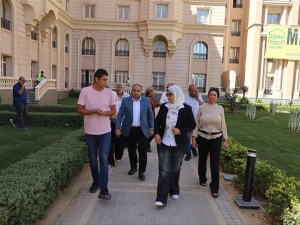 رئيس جهاز العاصمة الجديدة تتابع مشروعات الحي السكني الخامس R5 «جاردن سيتي الجديدة»
