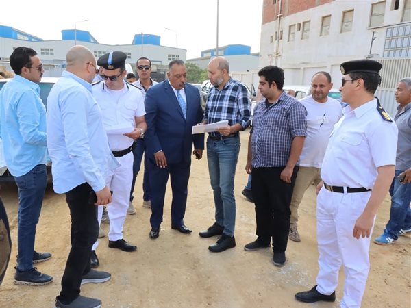 حملة التنمية الصناعية لسحب الأراضي الصناعية من غير الجادين تواصل أعمالها في العاشر من رمضان