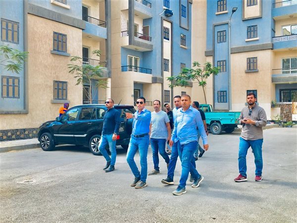 رئيس جهاز حدائق العاصمة يتابع تشغيل وصيانة منظومة النظافة بحي الزهور