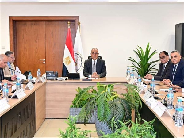 وزير الري يرفع الاستعداد للسيول.. إيه حكاية النينيو والنينيا ومفيض توشكى؟