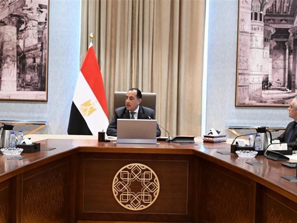 مدبولي يستعرض خطة «مصر الرقمية».. خدمات حكومية أسرع ومواجهة تحديات الذكاء الاصطناعي