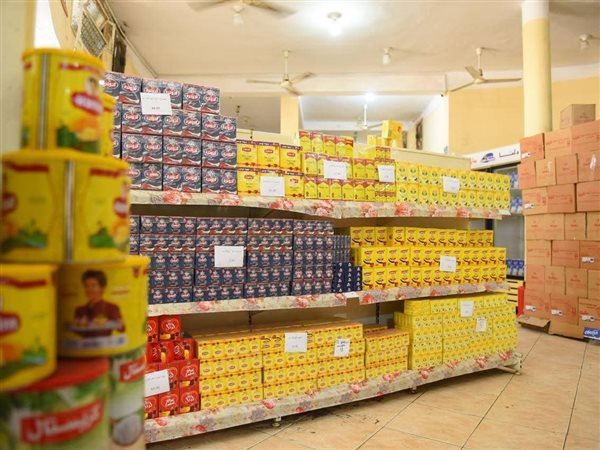 التموين تكشف مخزون القمح بالإسماعيلية وتراقب أسعار السلع وإنتاج الدقيق والخبز بالمحافظة