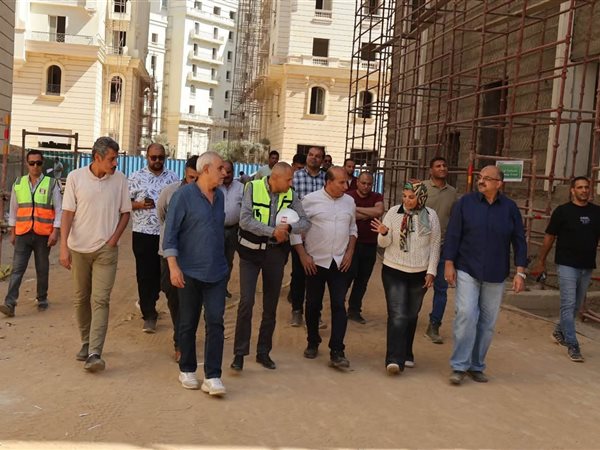 رئيس جهاز العاصمة الجديدة: لا تهاون مع الشركات المتقاعسة والالتزام بالجداول الزمنية أولوية
