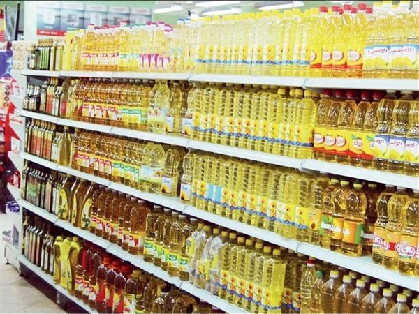 أسعار الزيوت والسكر والسمن والمكرونة خلال شهر.. ارتفاعات وتراجعات 