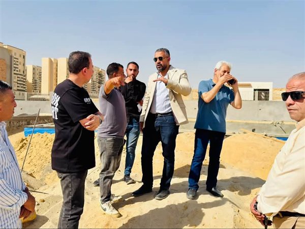 استعدادًا لدخولها الخدمة.. جولة ميدانية لمتابعة المشروعات الخدمية بالعبور الجديدة