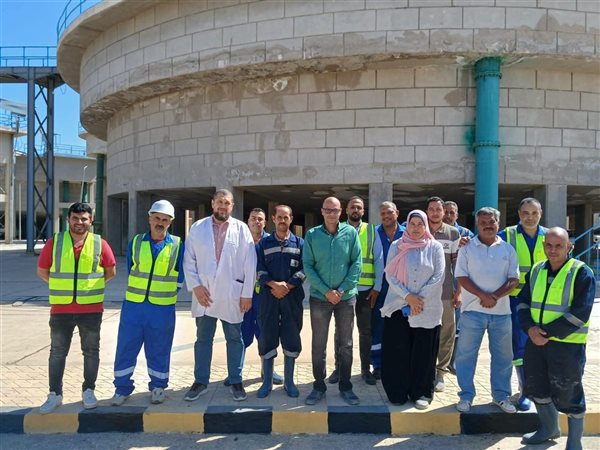  رئيس مياه البحيرة يتفقد محطة بدر بجنوب التحرير لمتابعة التشغيل وضمان جودة المياه المنتجة