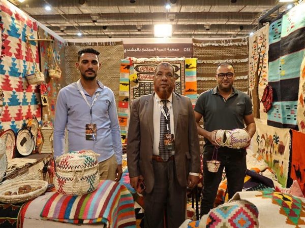 مئات الحرفيين يشاركون لأول مرة في تراثنا2026 بدعم رئاسي يفتح أبواب العالمية