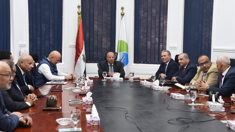 رئيس الشركة القابضة لمياه الشرب 
