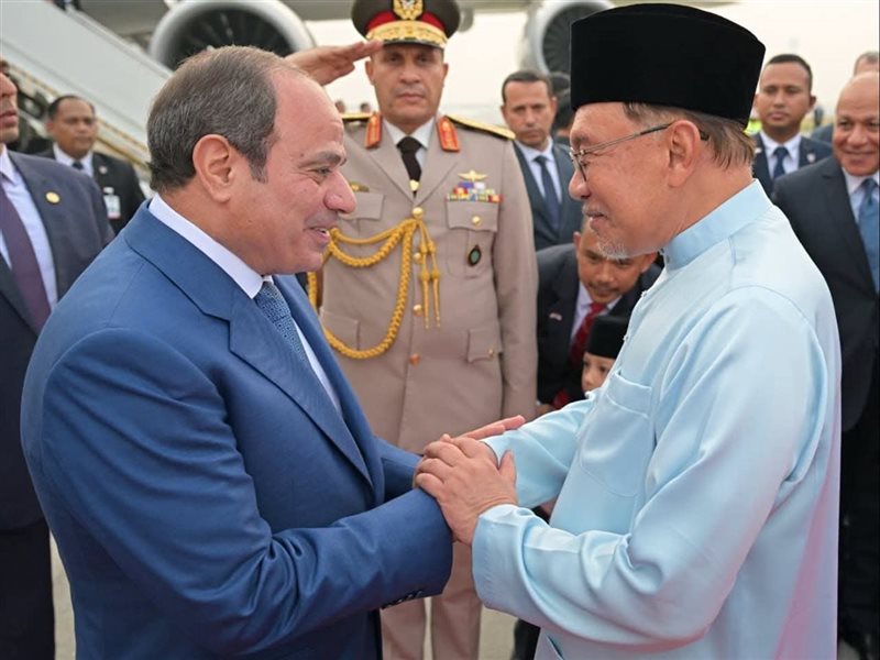 رئيس وزراء ماليزيا يستقبل الرئيس عبد الفتاح السيسي