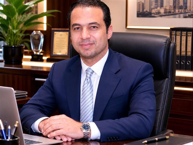 علي سالم، عضو لجنة