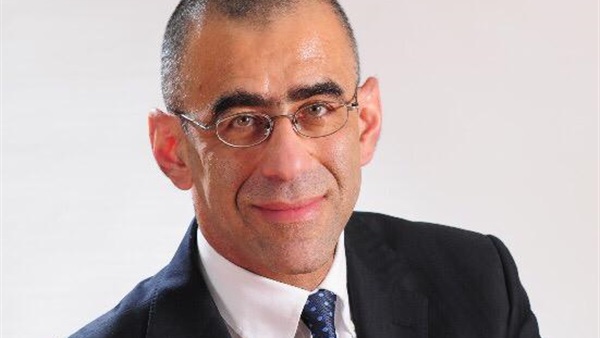 حسين أباظة عضو مجلس